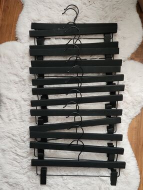 Set Of 14 Non-slip Silicone Covered Wood Hangers